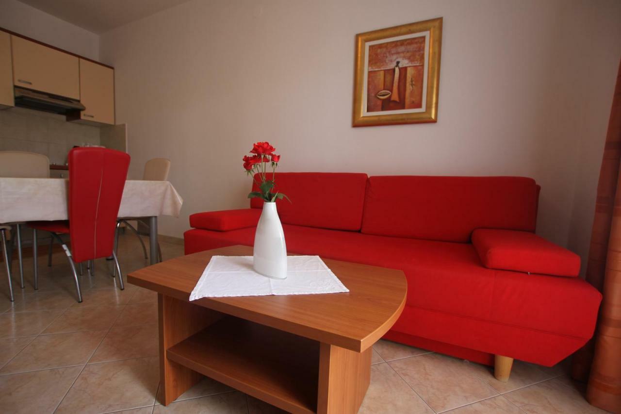 Apartments Macolic Rab Town Esterno foto