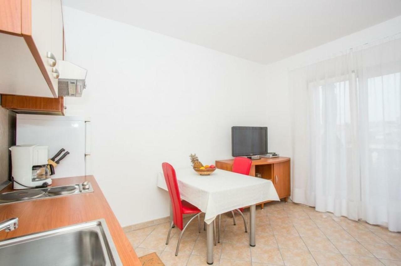 Apartments Macolic Rab Town Esterno foto